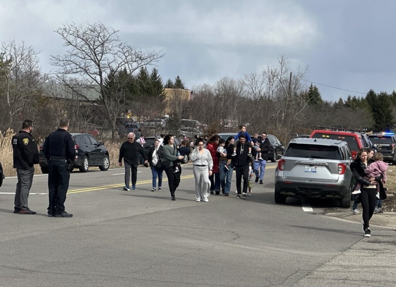 ‘Heartbreaking’: Whitmer, Michigan electeds denounce attack on Jewish community in West Bloomfield