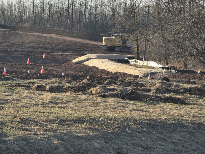 Businesses gather signatures opposing Line 5 tunnel following Bad River drilling fluid spill