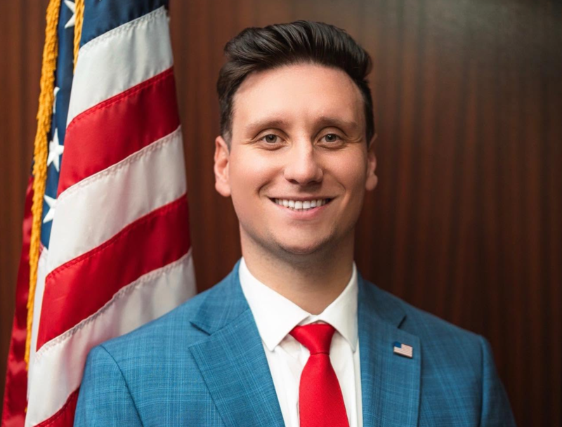 Republican Robert Lulgjuraj suspends campaign for Michigan’s 10th Congressional District