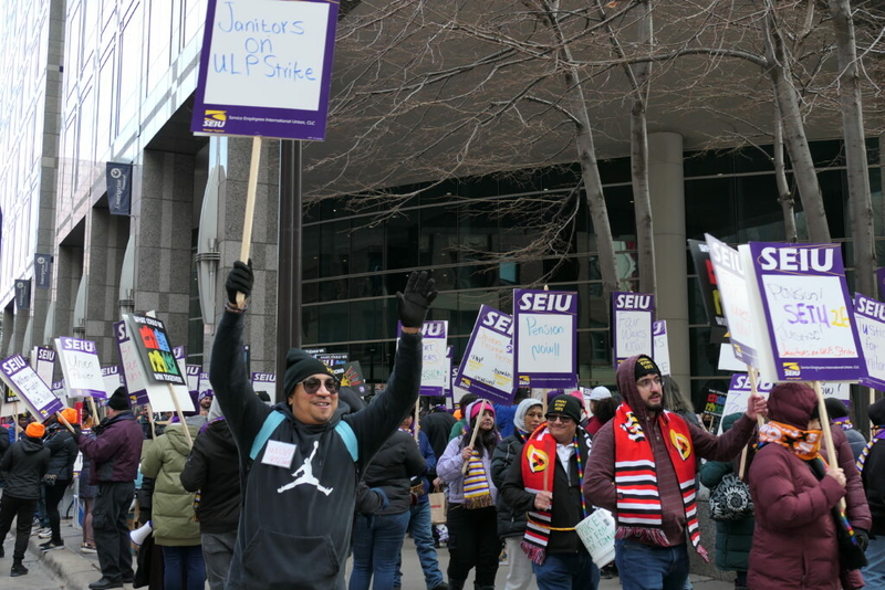 Twin Cities janitors win employer-funded retirement in tentative agreement