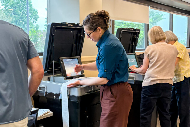 Minnesota begins routine election machine tests as feds retreat from election security