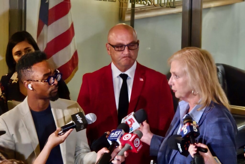 Missouri GOP still see path for gerrymandered congressional map. Legal experts see little hope.
