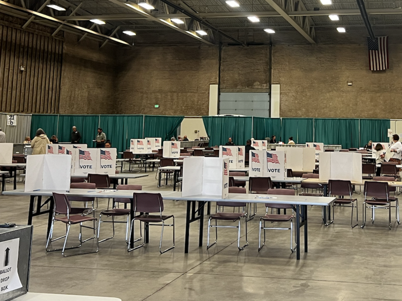 Poll shows close race between Tester, Sheehy; neutral approval rating for Gianforte