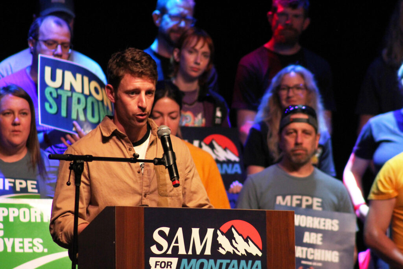 U.S. Rep. Alexandria Ocasio-Cortez headlines rally to turn out Dems for Sam Forstag ahead of primary