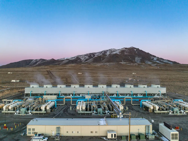 Lawmakers in driest state weigh excessive water and energy needs of data centers they court