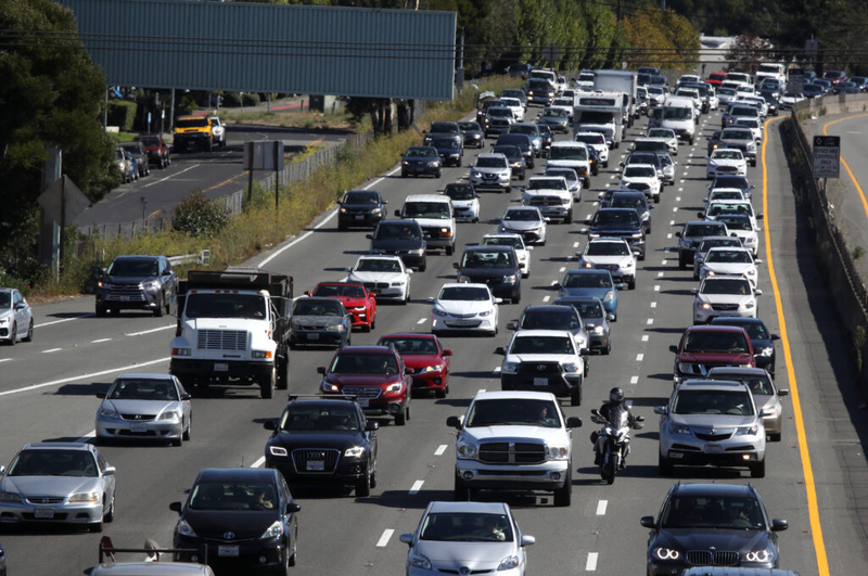 Motorcycle riders push lawmakers to legalize lane filtering in Nevada