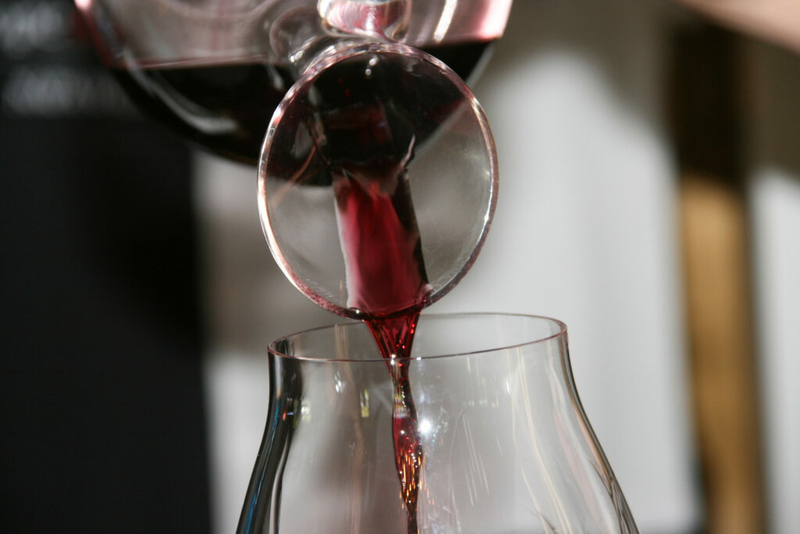 Taste but don’t drink: Bill would let students under 21 take college wine and beer courses