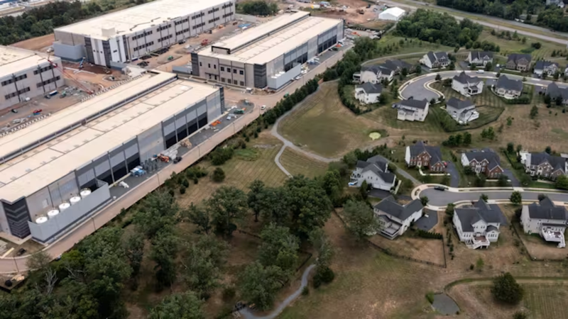 5 ways data centers endanger their local communities and the country as a whole