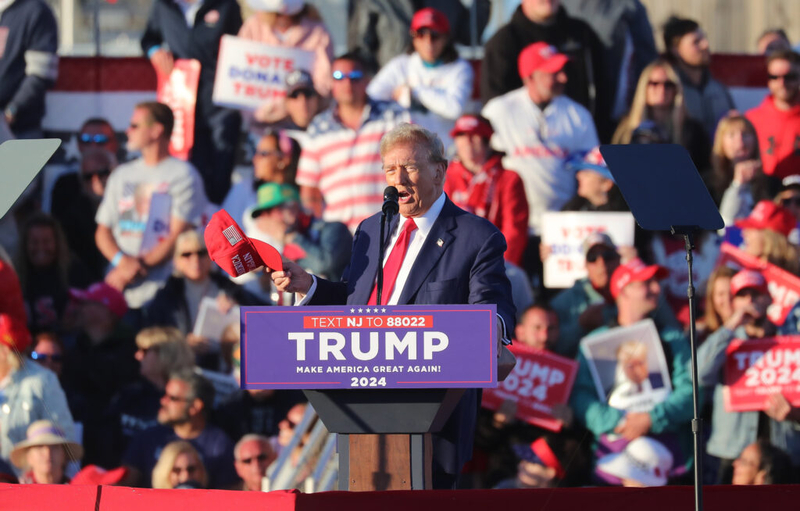 Trump approval 37 points underwater in NJ, poll finds