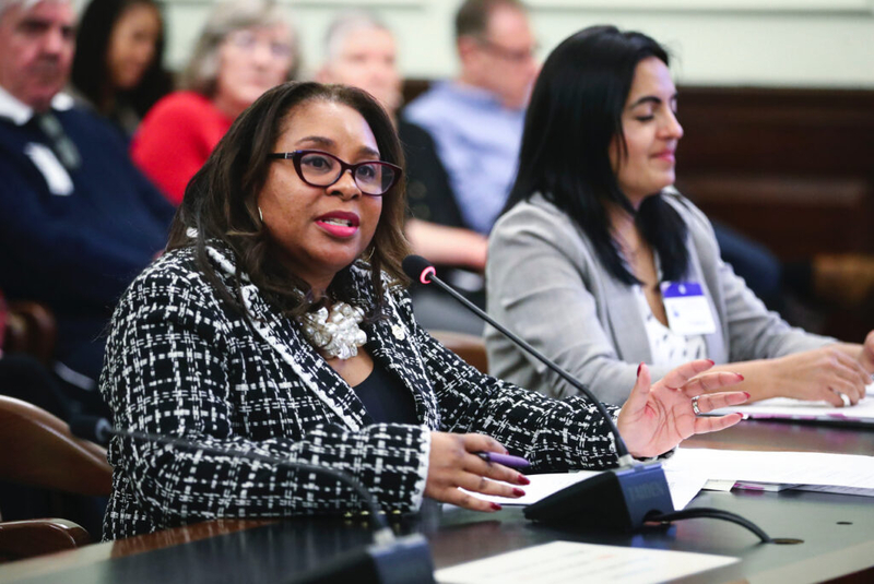 Lawmakers advance bill to tighten oversight of sober-living homes