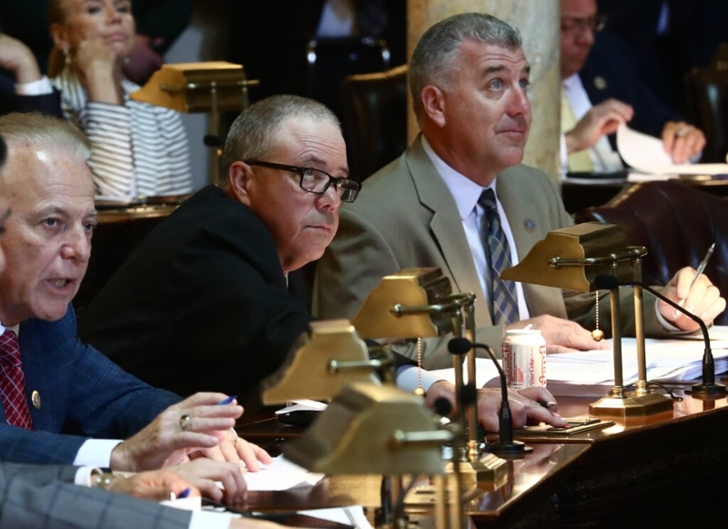 NJ bill would let out-of-state cops, judges shield their personal info