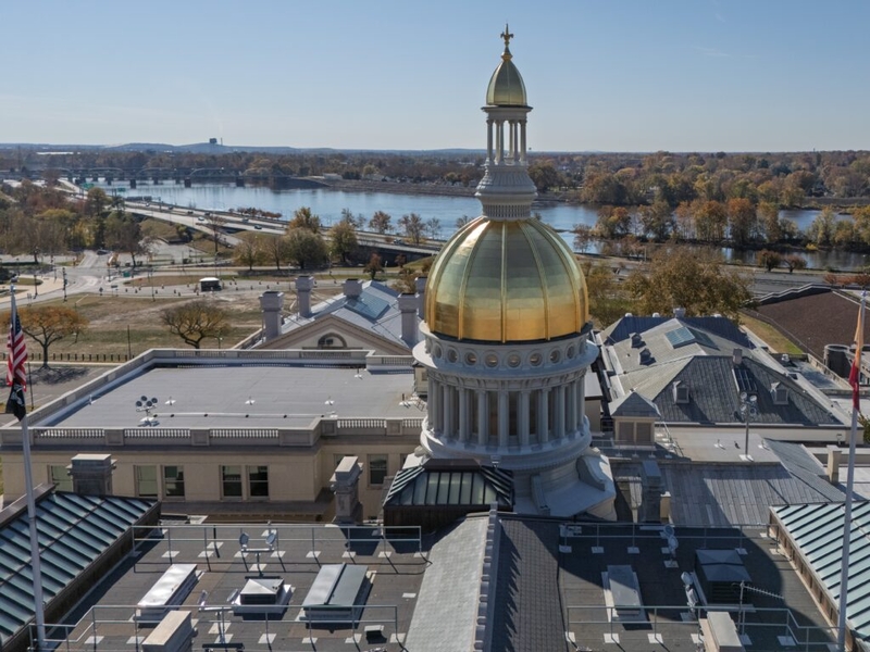 Lawmakers OK bills to regulate addiction treatment industry