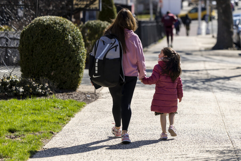 NJ lawmakers approve extra mental health support for schools