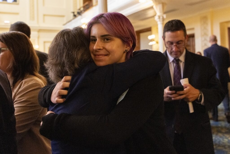 NJ lawmakers approve new protections for transgender and reproductive healthcare