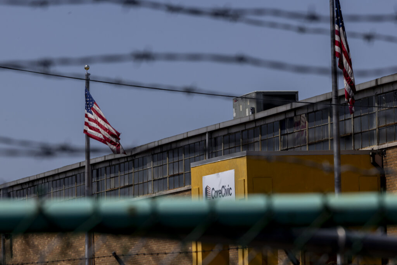 Lawyers say immigration courts are a ‘deportation machine’ as detainees increasingly denied bond