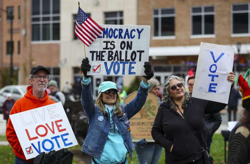 Thousands in NJ push for early voting at No Kings rallies against Trump