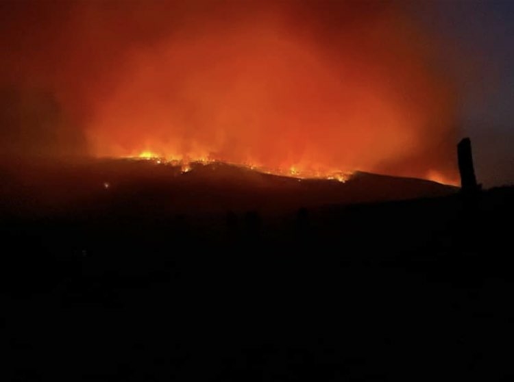 People flee their homes as massive fire approaches in northern New Mexico