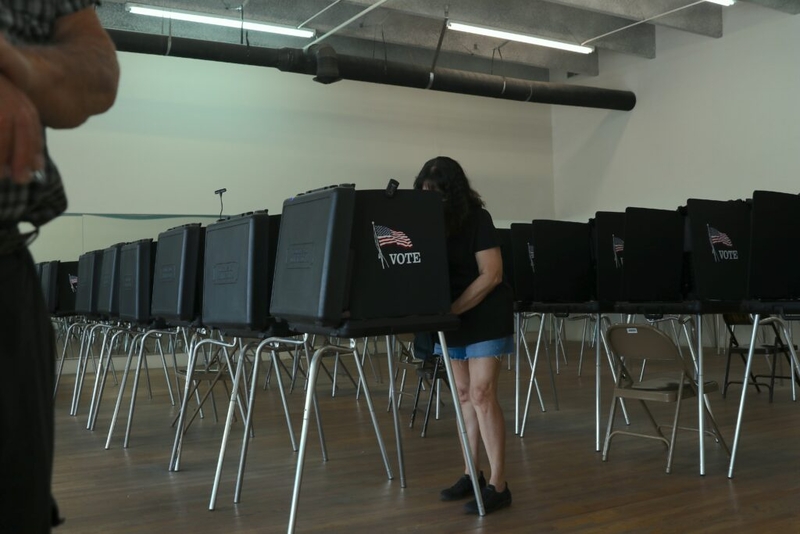 Nearly 95,000 New Mexicans vote early in primary election