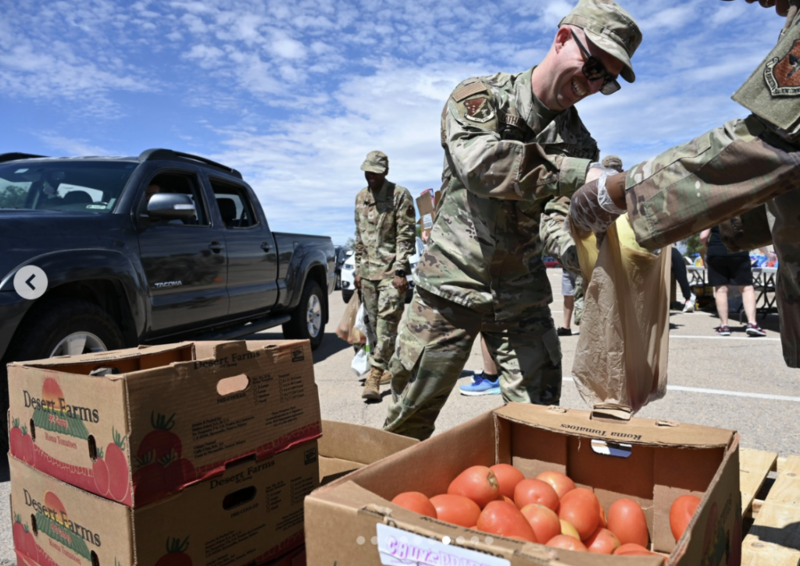 ‘It’s shameful’: New Mexico veterans increasingly turn to food banks after SNAP rollbacks