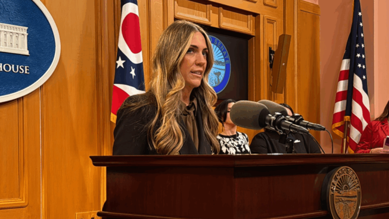 Bipartisan bill would end child marriage in Ohio
