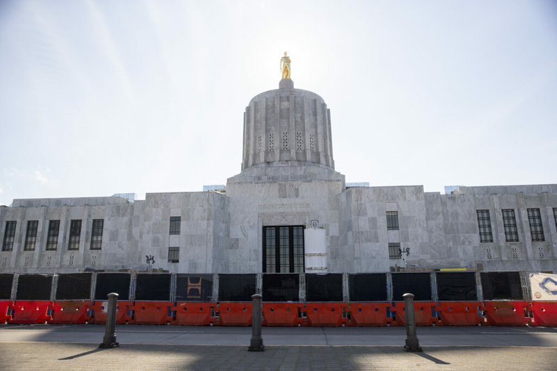 State revenue forecast shows stable economy as Oregon lawmakers prepare for 2024 session聽
