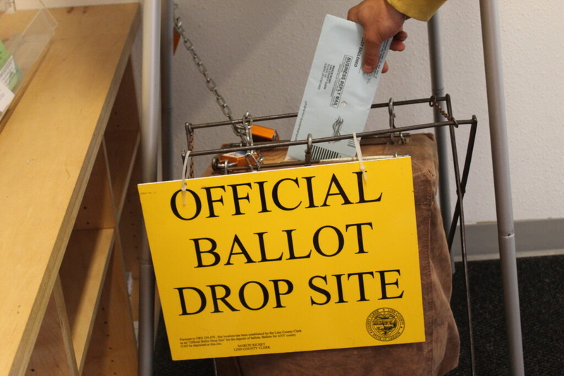 Progressive challengers pull ahead in two Oregon legislative races