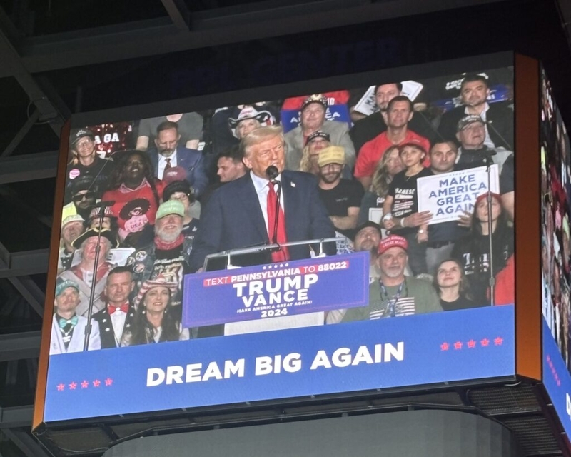 Trump campaigns in Allentown as controversy over Puerto Rico remarks at rally continues to escalate