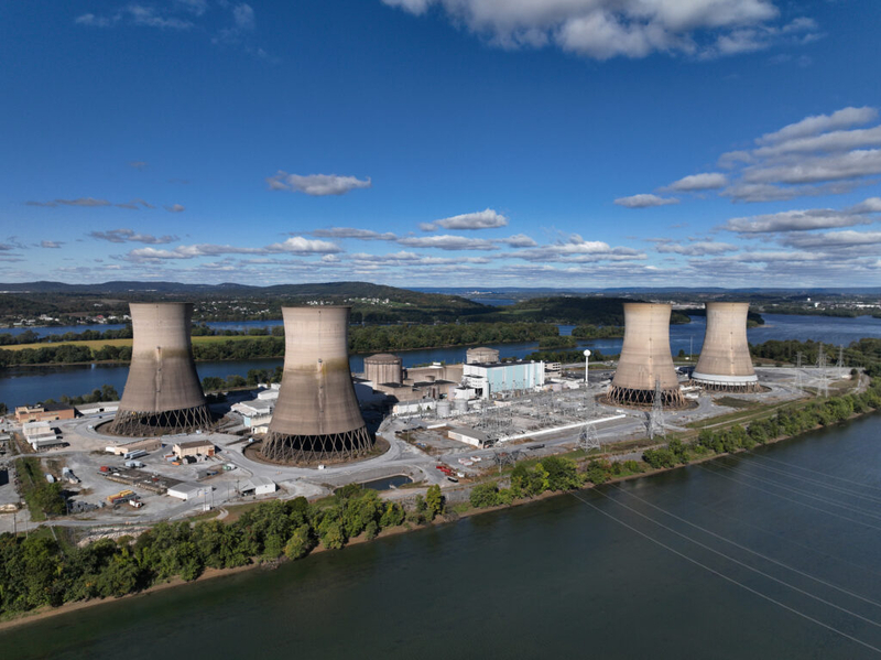Foes and friends of nuclear power face off near Pa.’s Three Mile Island