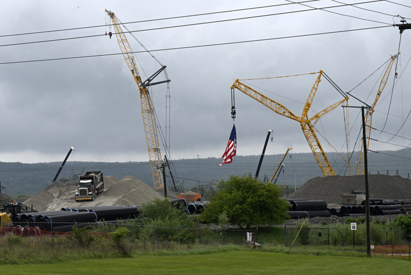 Pennsylvania’s Amazon data center boom is fueled by a lucrative tax break