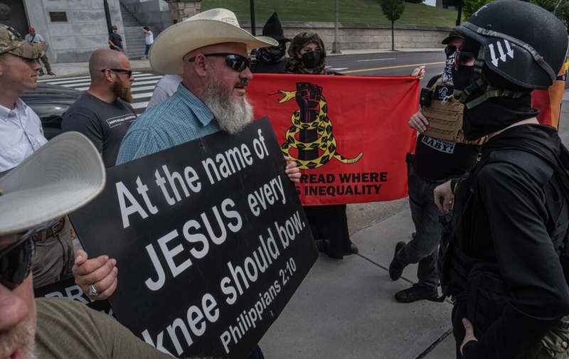 Attorneys for pardoned abortion clinic protestor announce 7-figure settlement with DOJ