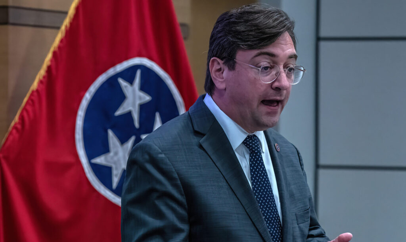 Tennessee lawmaker says AG omitted, altered Guard deployment opinions