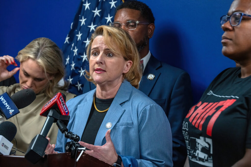 Democratic senator asks TN governor for details about potential federal nuclear partnership