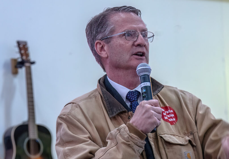 Tennessee U.S. Rep. Tim Burchett’s Smithsonian slam is madness