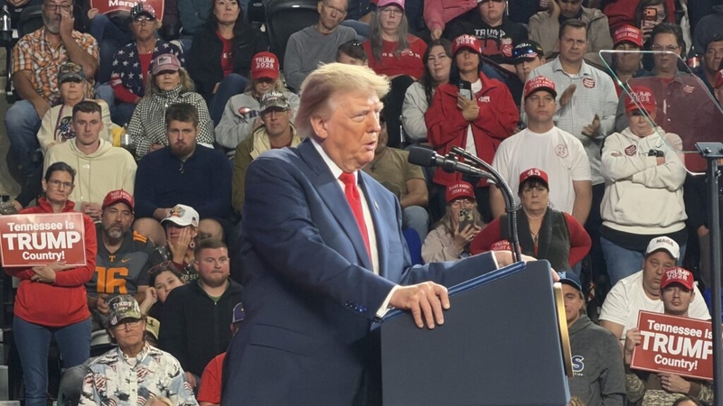 Trump touts Memphis law enforcement surge in Tennessee rally meant to shore up midterm support