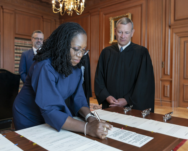 Ketanji Brown Jackson sworn in as U.S. Supreme Court justice