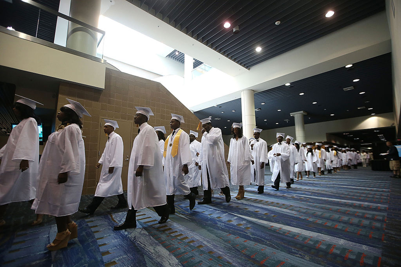 Virginia education board updates graduation requirements, expands course options for students