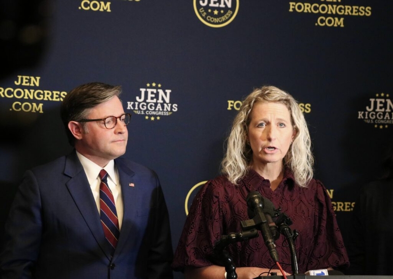 Alongside Kiggans, US House Speaker says Va.’s 2nd District ‘will determine the fate of the country’