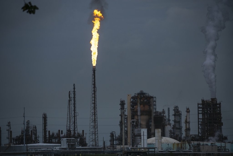 Federal appeals court gives Wisconsin, businesses break from enhanced air pollution rules