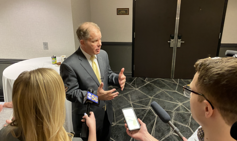 Kelly and Protasiewicz financial disclosures show only one candidate did partisan work