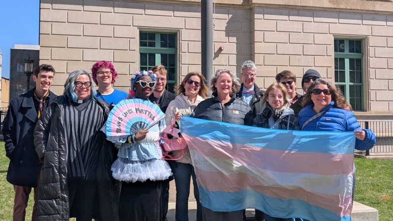 Advocates, elected officials urge hospitals to resume gender-affirming care for youth