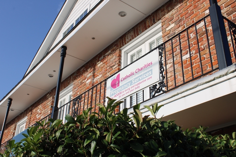 Crisis pregnancy centers fight for ultrasound use in clinics without government oversight
