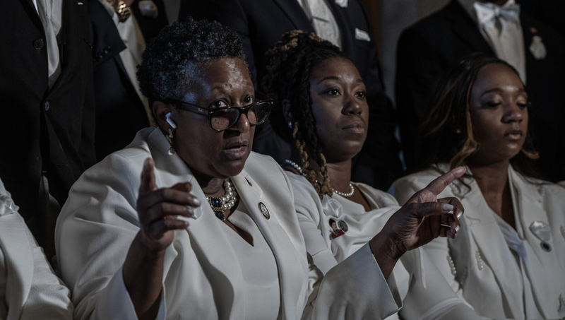 Democrats, Republicans alike focus on states’ rights as a way out of America’s political woes