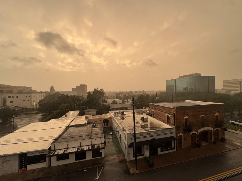 2 deaths reported in Florida after Hurricane Isaias moves through