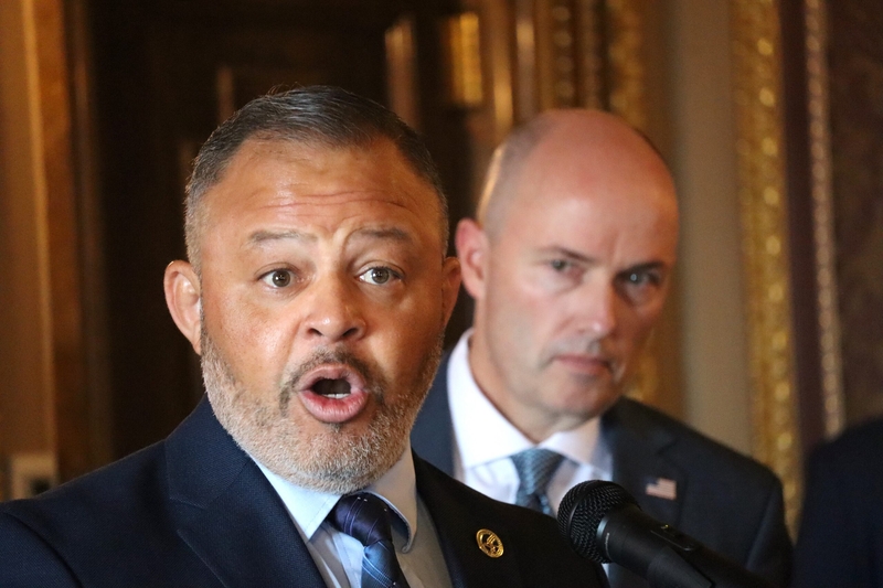 Gov. Cox signs executive order aligning Utah with Trump’s addiction recovery initiative