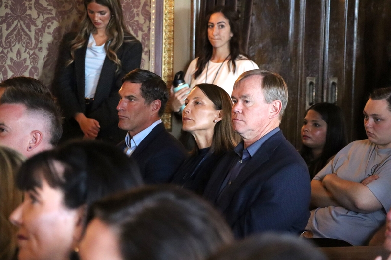 Gov. Cox signs executive order aligning Utah with Trump’s addiction recovery initiative