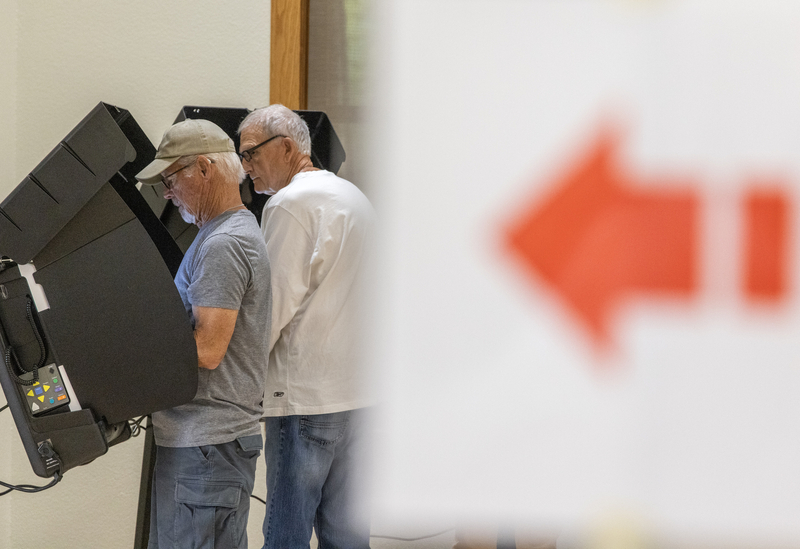 How did data center skepticism impact elections in southeastern Wyoming?