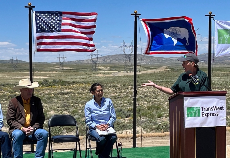 Wyoming teams with Trump admin to expedite energy, industrial projects