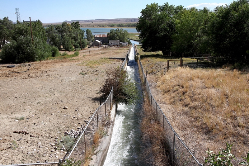 Tribal protesters rally against ‘downright theft’ posed by power plant transfer