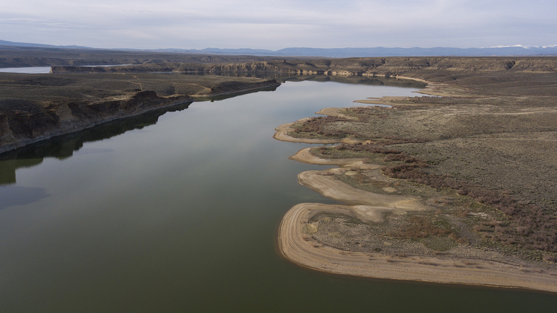 Desperate in failing Colorado River negotiations, Wyoming water officials pitch conservation bill at home