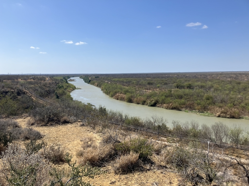 Feds plan to install 536 miles of floating barriers on Rio Grande to deter migrants